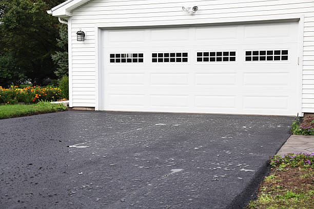 Shed Removal in Oak Hills, CA